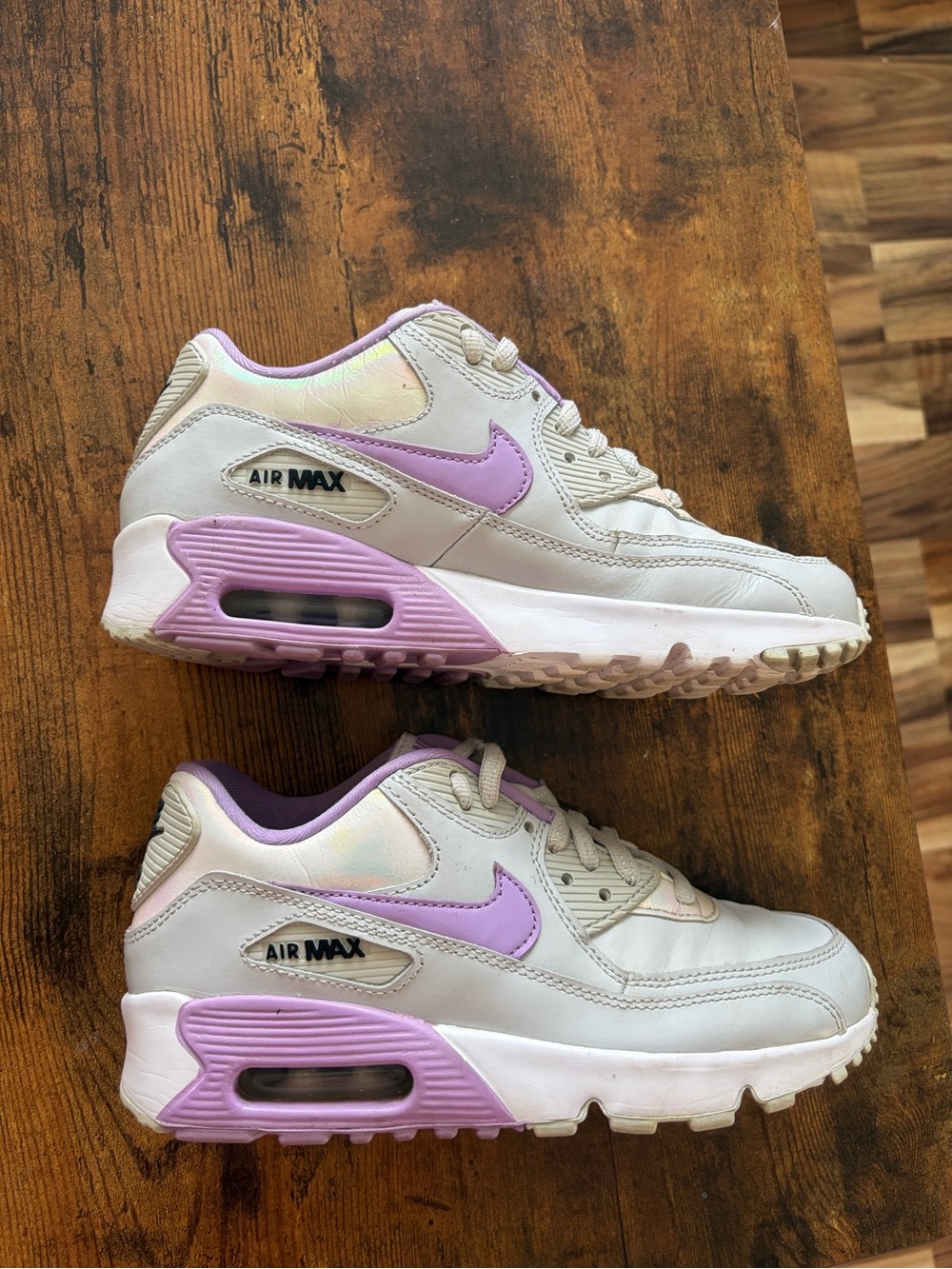 Nike Women's White Sneakers with Lilac Swoosh